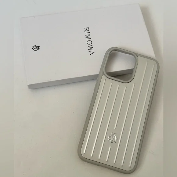 RIMOWA | Cell Phones & Accessories | Rimowa Iphone Case
